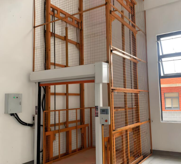 共青城升降货梯是特种设备码